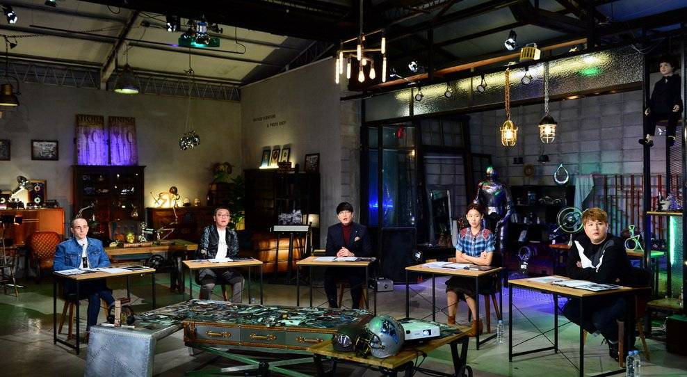 Câu Lạc Bộ Bí Ẩn Câu Lạc Bộ Bí Ẩn