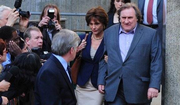 Chào Mừng Tới New York Chào Mừng Tới New York