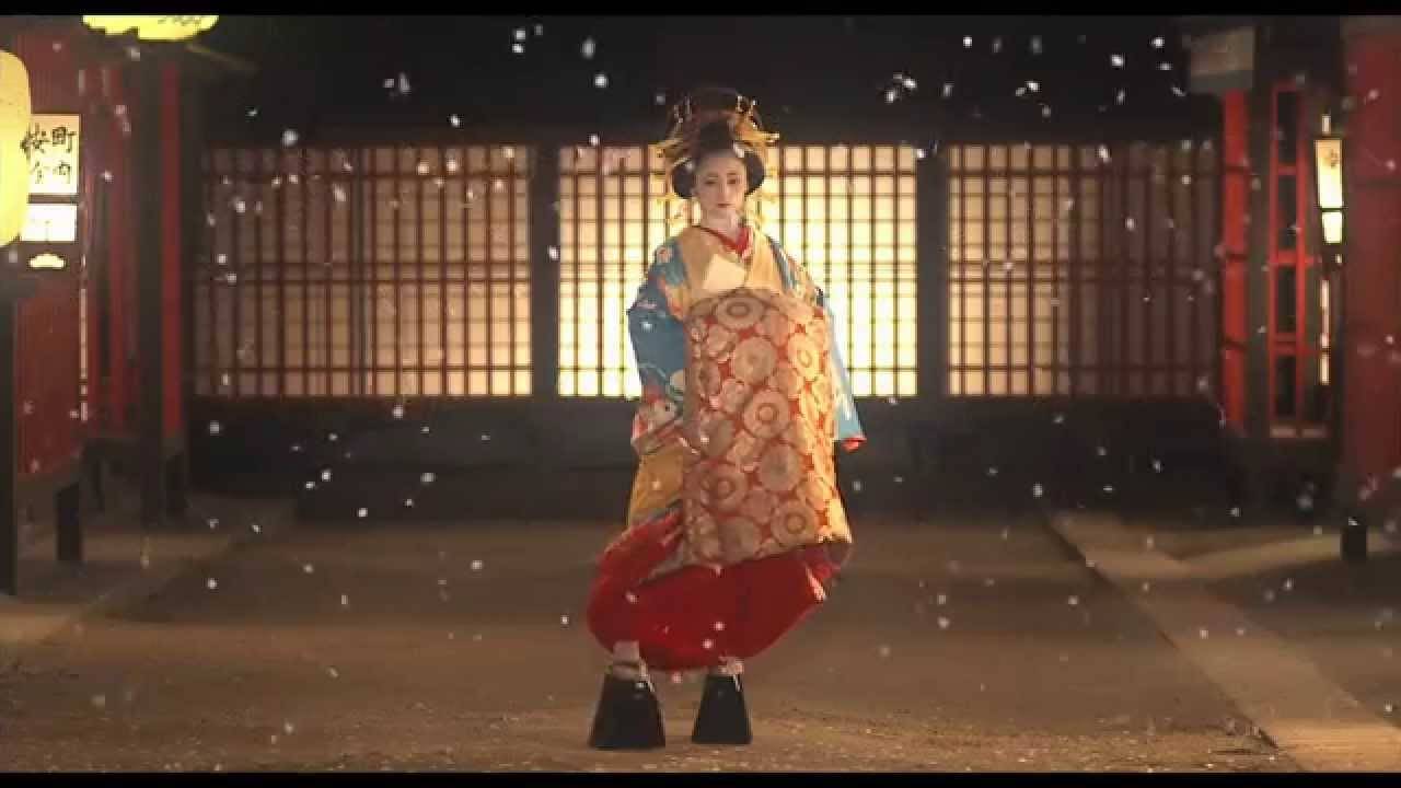 Giữa Chốn Lầu Xanh Giữa Chốn Lầu Xanh