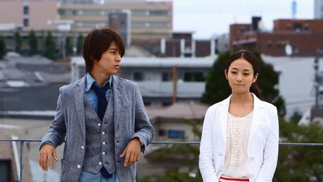 Tại Sao Con Bé Lại Mất Đi Kí Ức Của Mình? Tại Sao Con Bé Lại Mất Đi Kí Ức Của Mình?