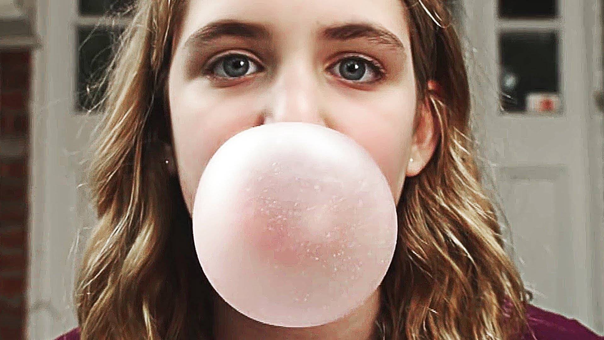 Cô Nàng Lém Lỉnh Cô Nàng Lém Lỉnh