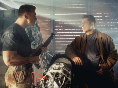 Mũi Tên Gãy Mũi Tên Gãy