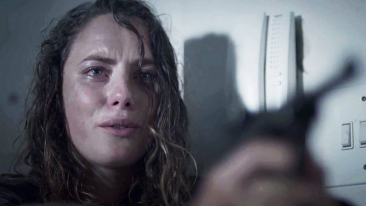 Lọt Vào Hang Cọp Lọt Vào Hang Cọp