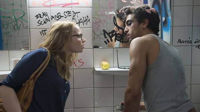 Phi Vụ Siêu Oái Oăm 2 Phi Vụ Siêu Oái Oăm 2