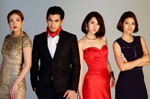 Đôi Cánh Vàng Đôi Cánh Vàng