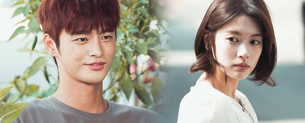 Nụ Cười Chẳng Còn Vương Mắt Em Nụ Cười Chẳng Còn Vương Mắt Em