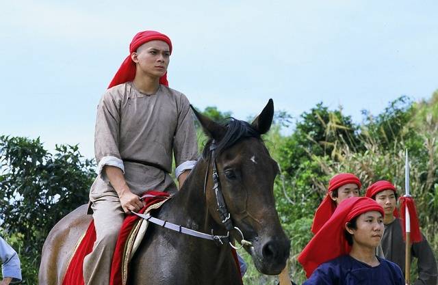 Truyện Anh Hùng Phật Sơn Truyện Anh Hùng Phật Sơn