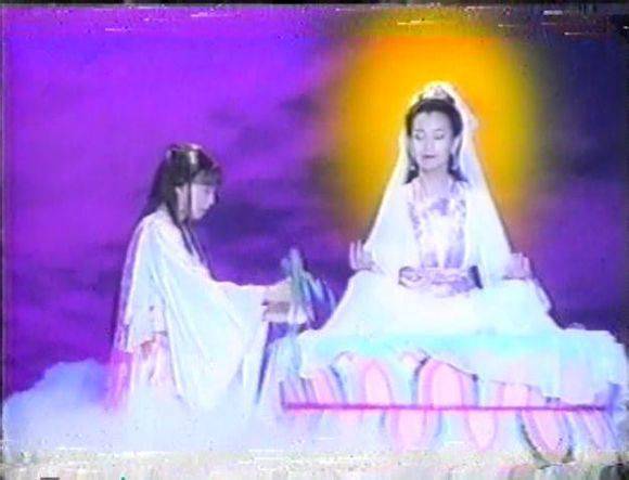 Tổ Mẫu Bái Quan Âm Tổ Mẫu Bái Quan Âm