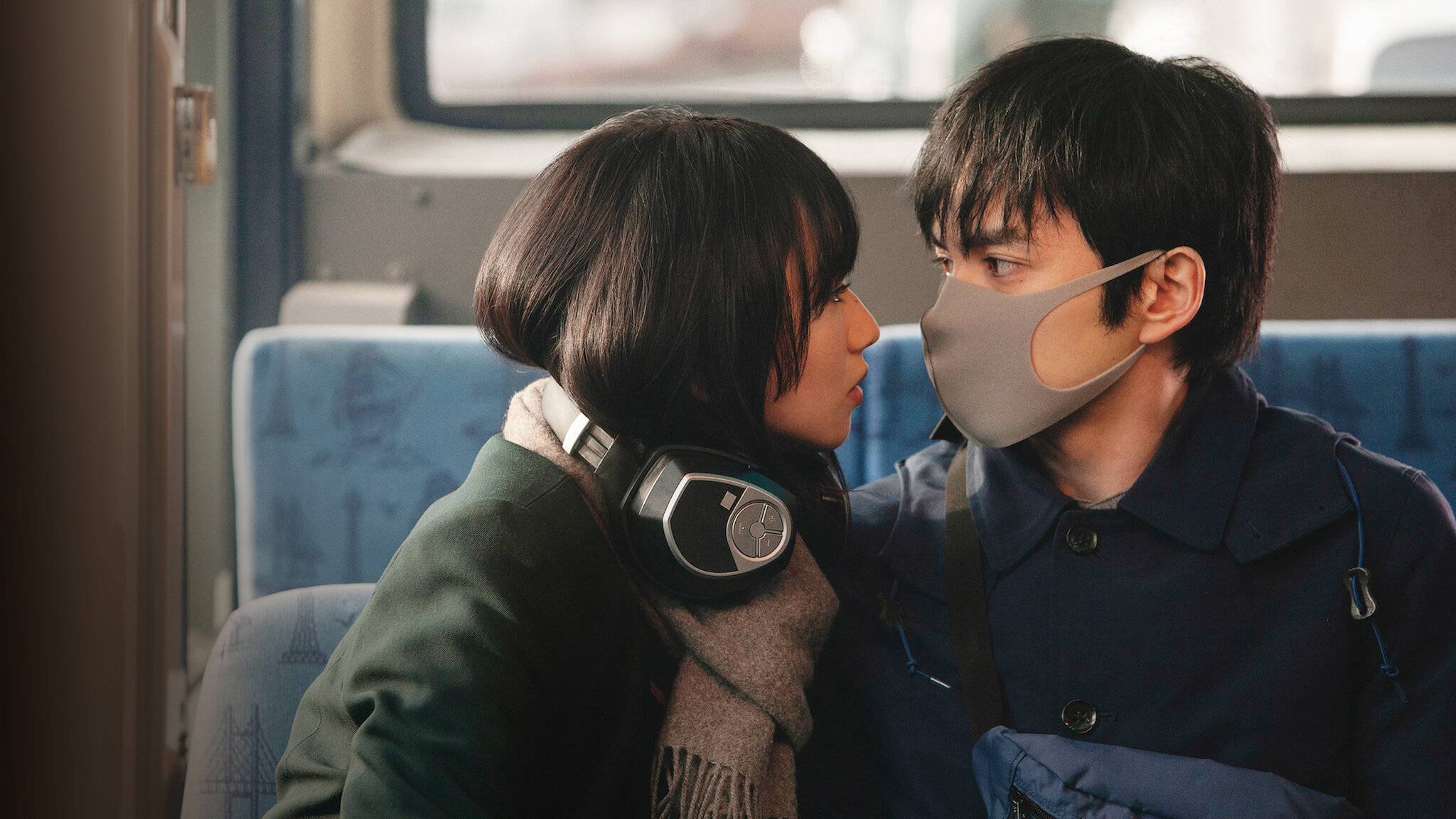 Ký Sinh Trùng Đang Yêu Ký Sinh Trùng Đang Yêu